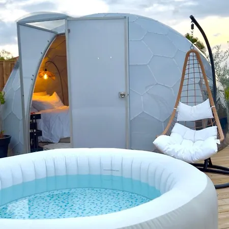 Luxusní stan Dome Nissaya