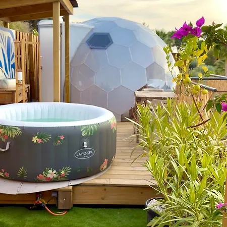 Luxe tent Dome Nissaya Nice