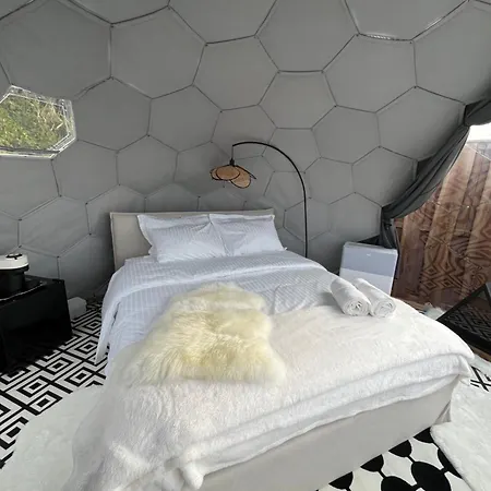 Dome Nissaya Luxe tent