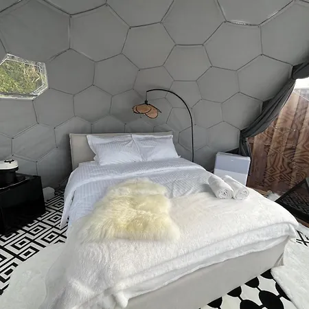 Οργανωμένο κάμπινγκ Dome Nissaya Νίκαια
